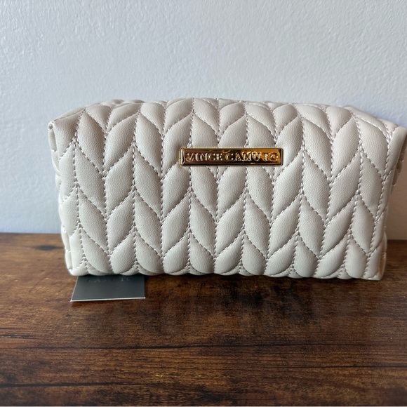 Vince Camuto Quilted Cream Cosmetic Bag With Gold Zipper Pink Interior NWT - Picture 7 of 7